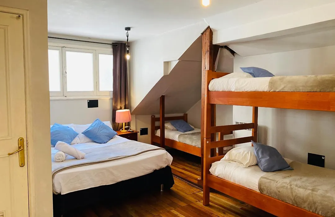 BbCasita Blue-Hostal-1